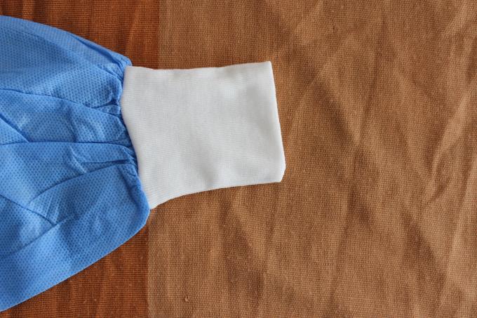Staubdichte das Sondergröße-medizinische schützende Wegwerfkleid imprägniern